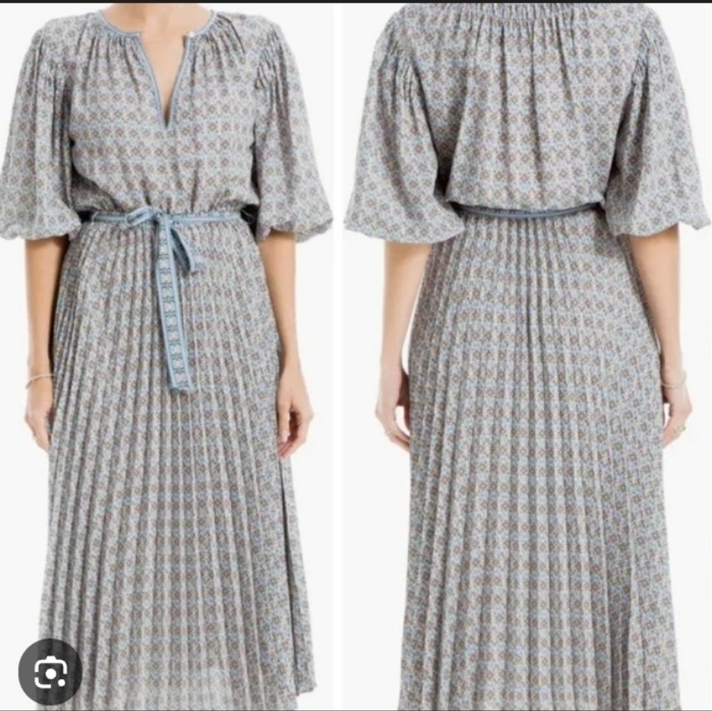 Floral Pleated Crepe Midi DressMAX STUDIO